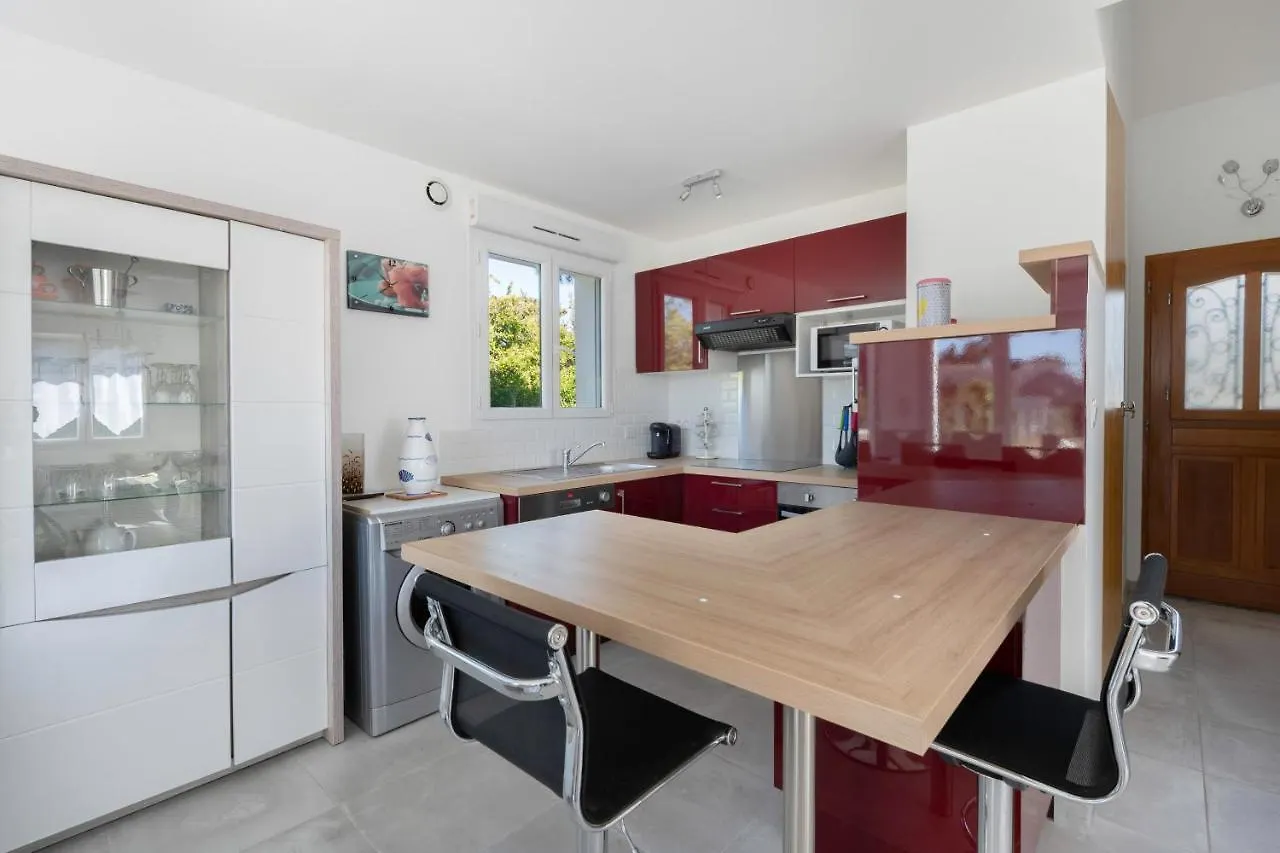 Holiday home Maison 6 Personnes Avec Acces Prive A La Plage ! Sarzeau