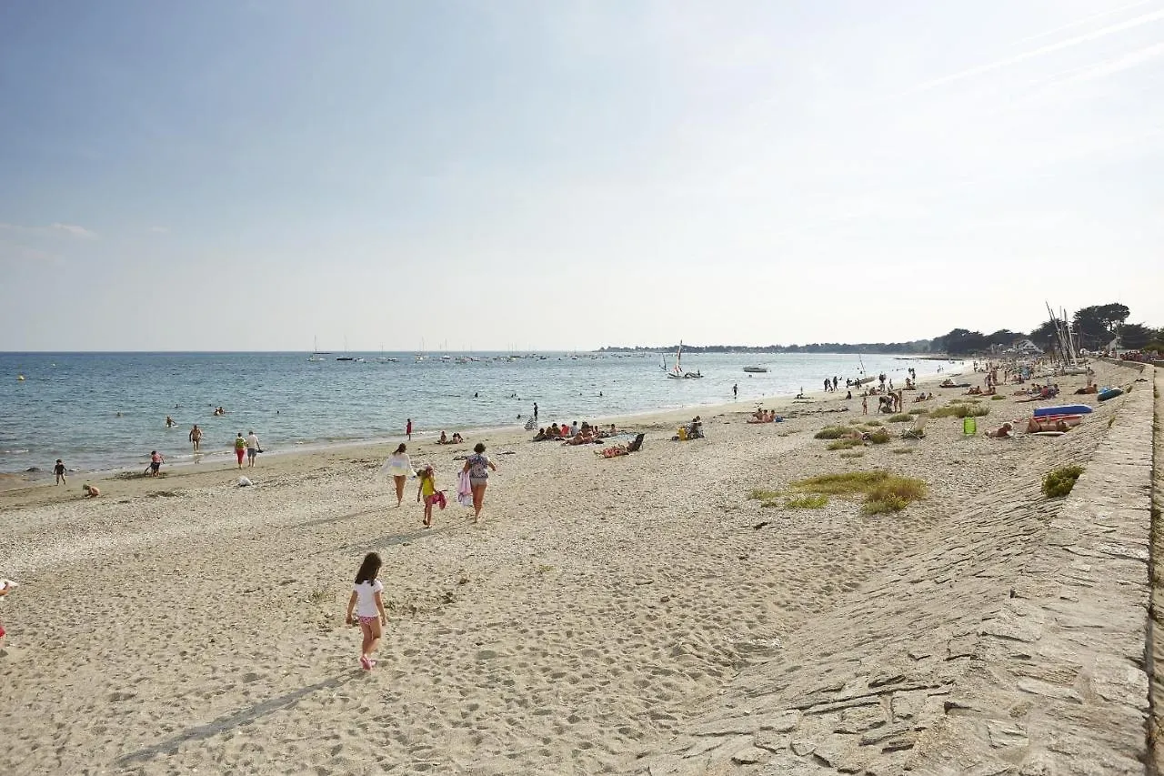 Holiday home Maison 6 Personnes Avec Acces Prive A La Plage ! Sarzeau France